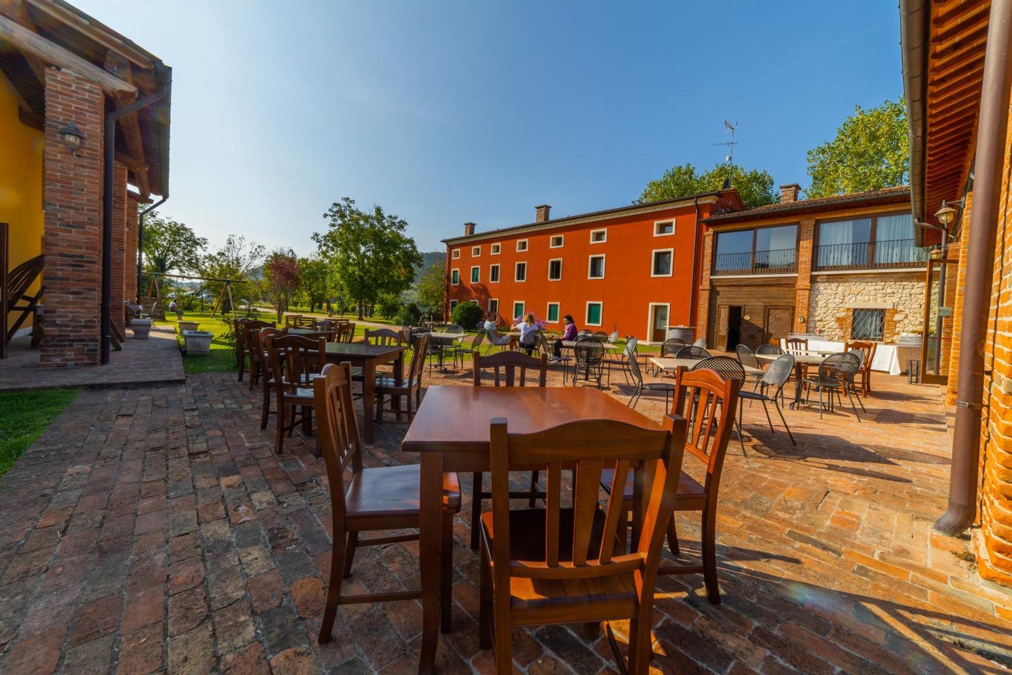 Agriturismo Riva Ratta Montecchio Maggiore Exterior foto